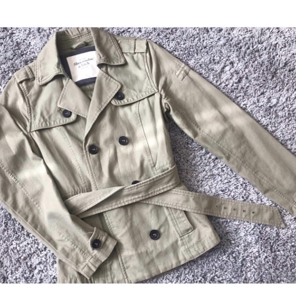Abercrombie and Fitch light weight jacket